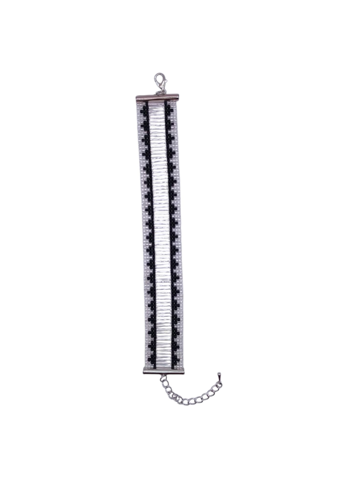 Bratara handmade tesuta Silver Frost negru si argintiu