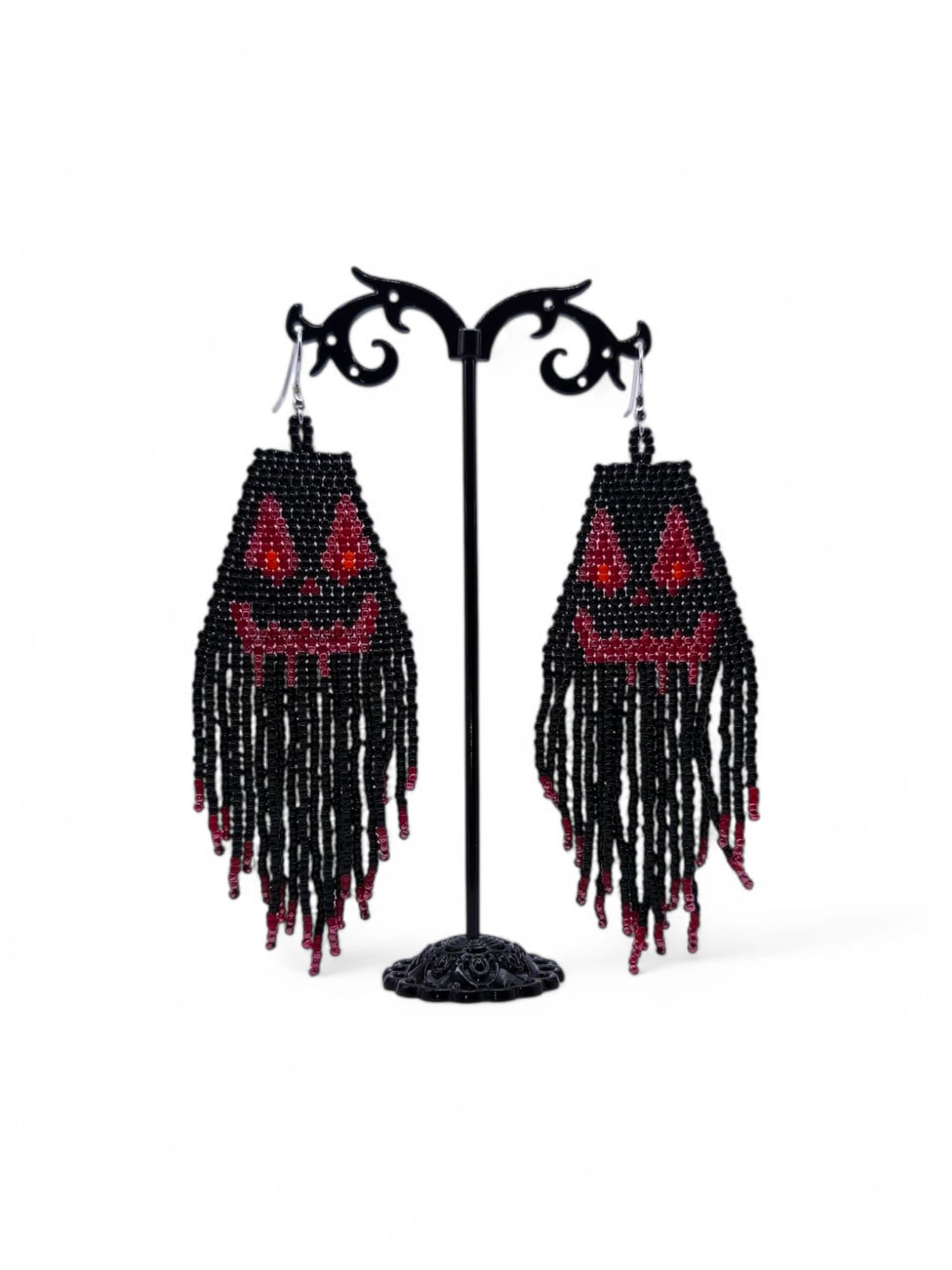 Cercei franjuri My Demons negru si rosu