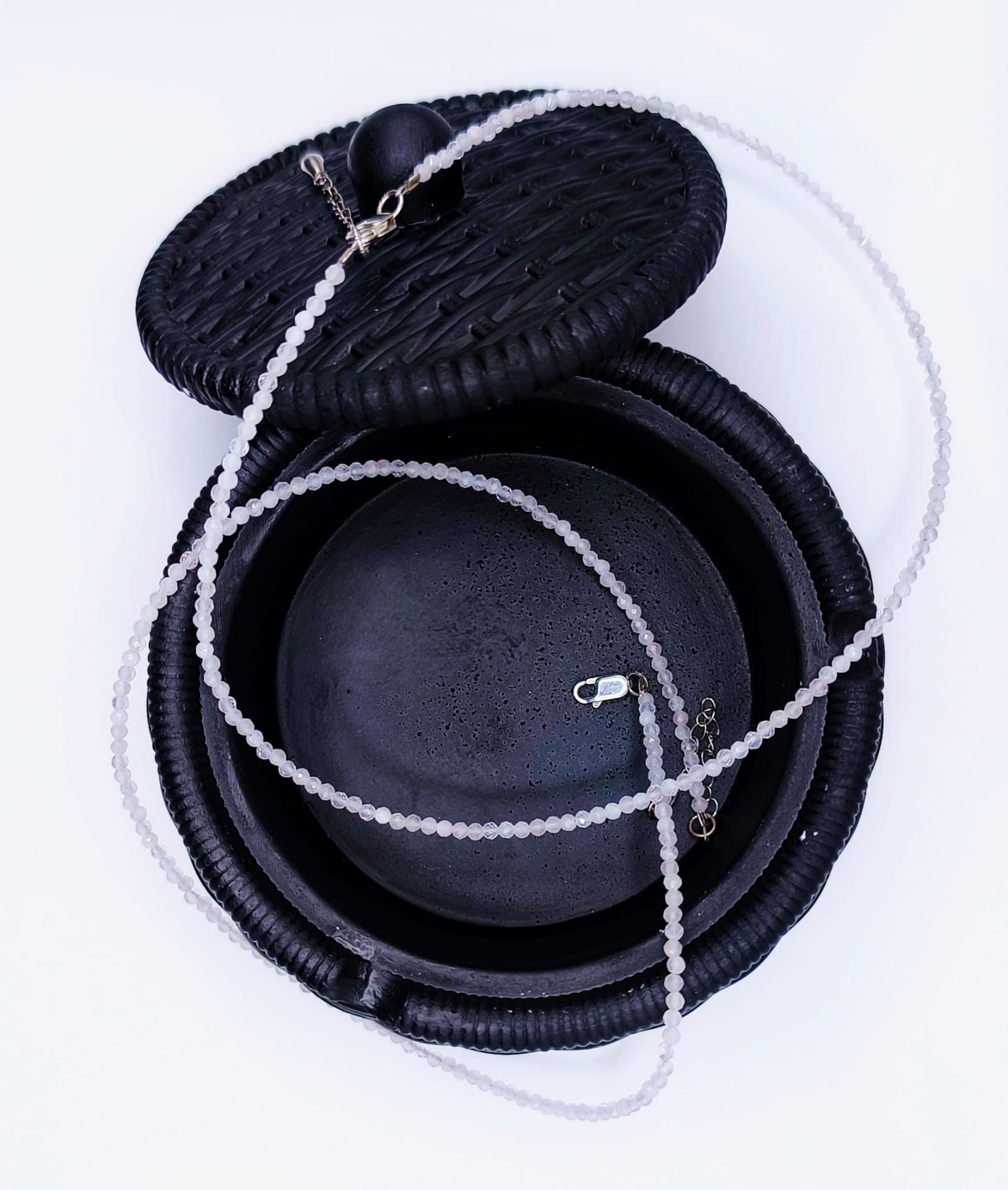 Choker Cuart roz de Madagascar