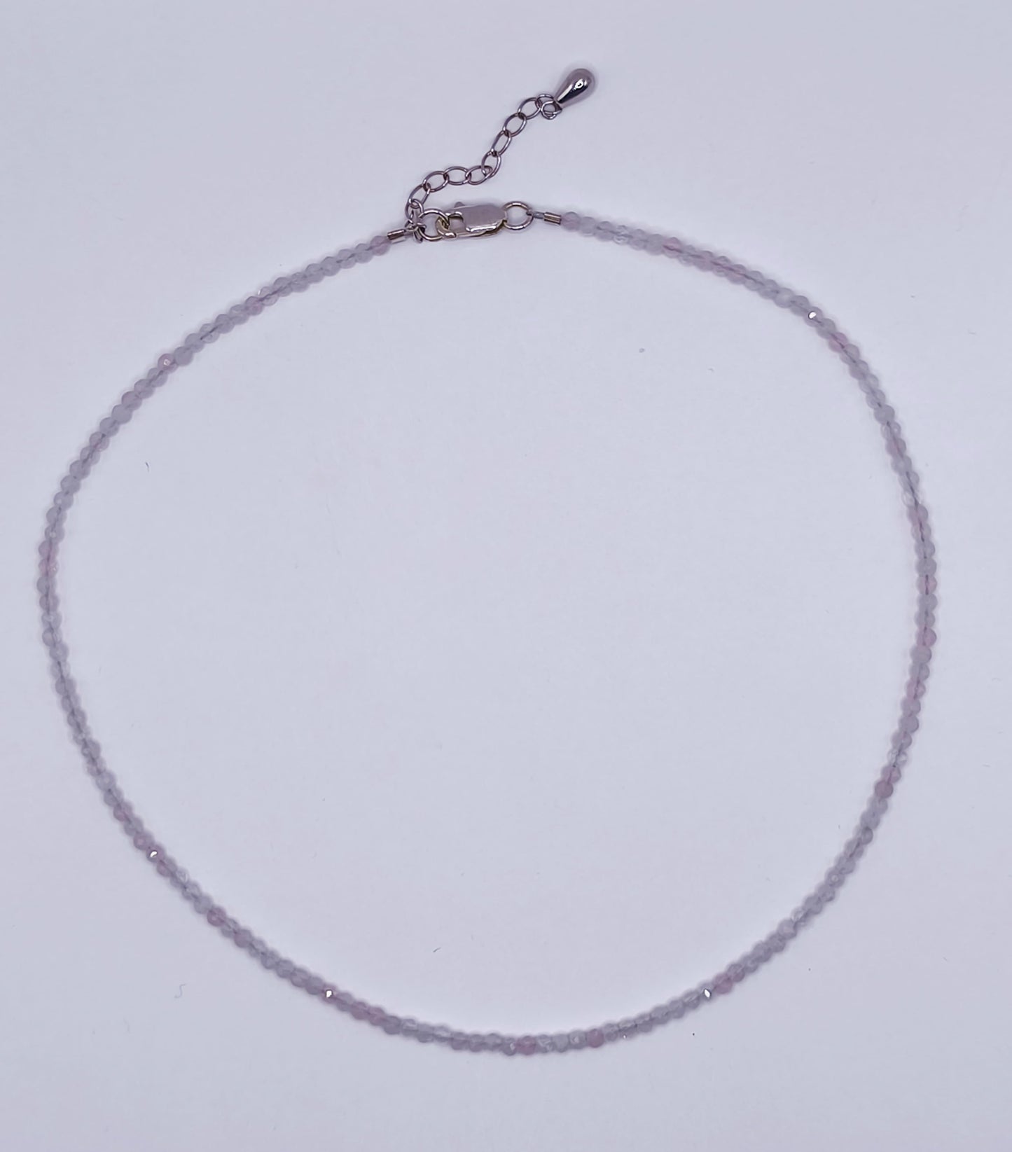 Choker Cuart roz de Madagascar