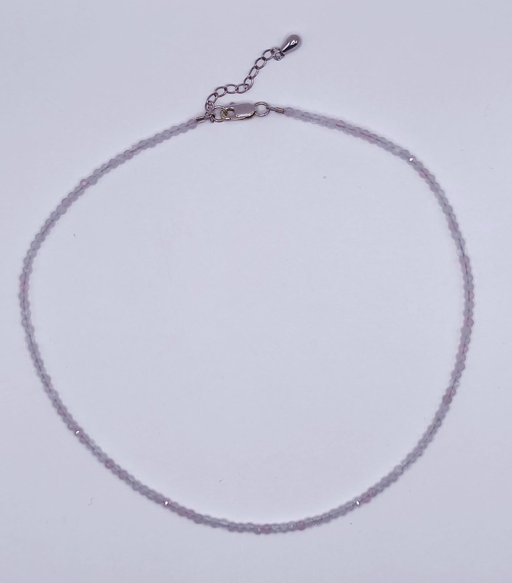 Choker Cuart roz de Madagascar