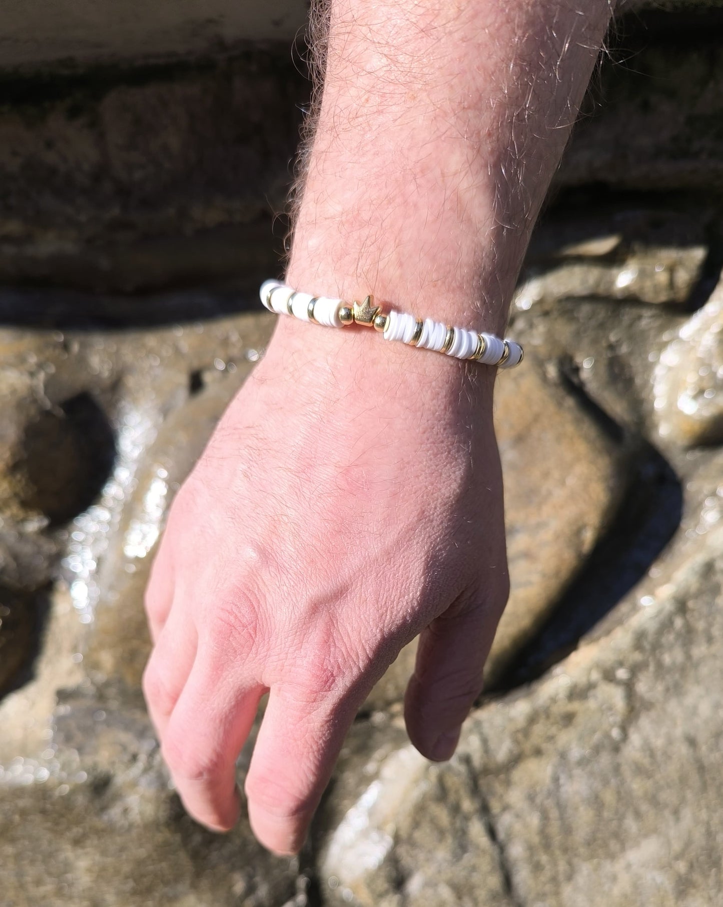 Bratara White Crown