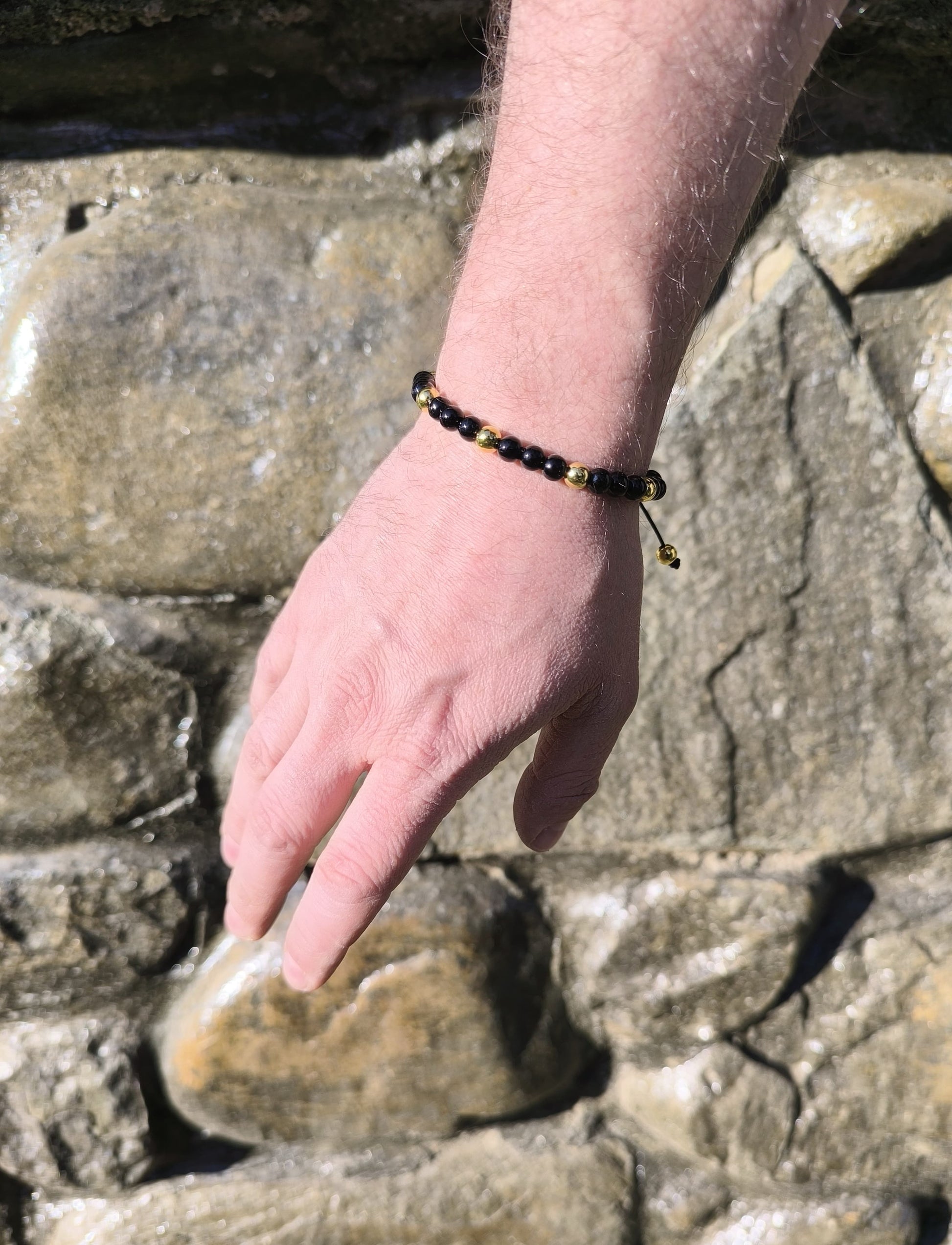 Bratara reglabila barbati Black&Gold Dot negru si auriu