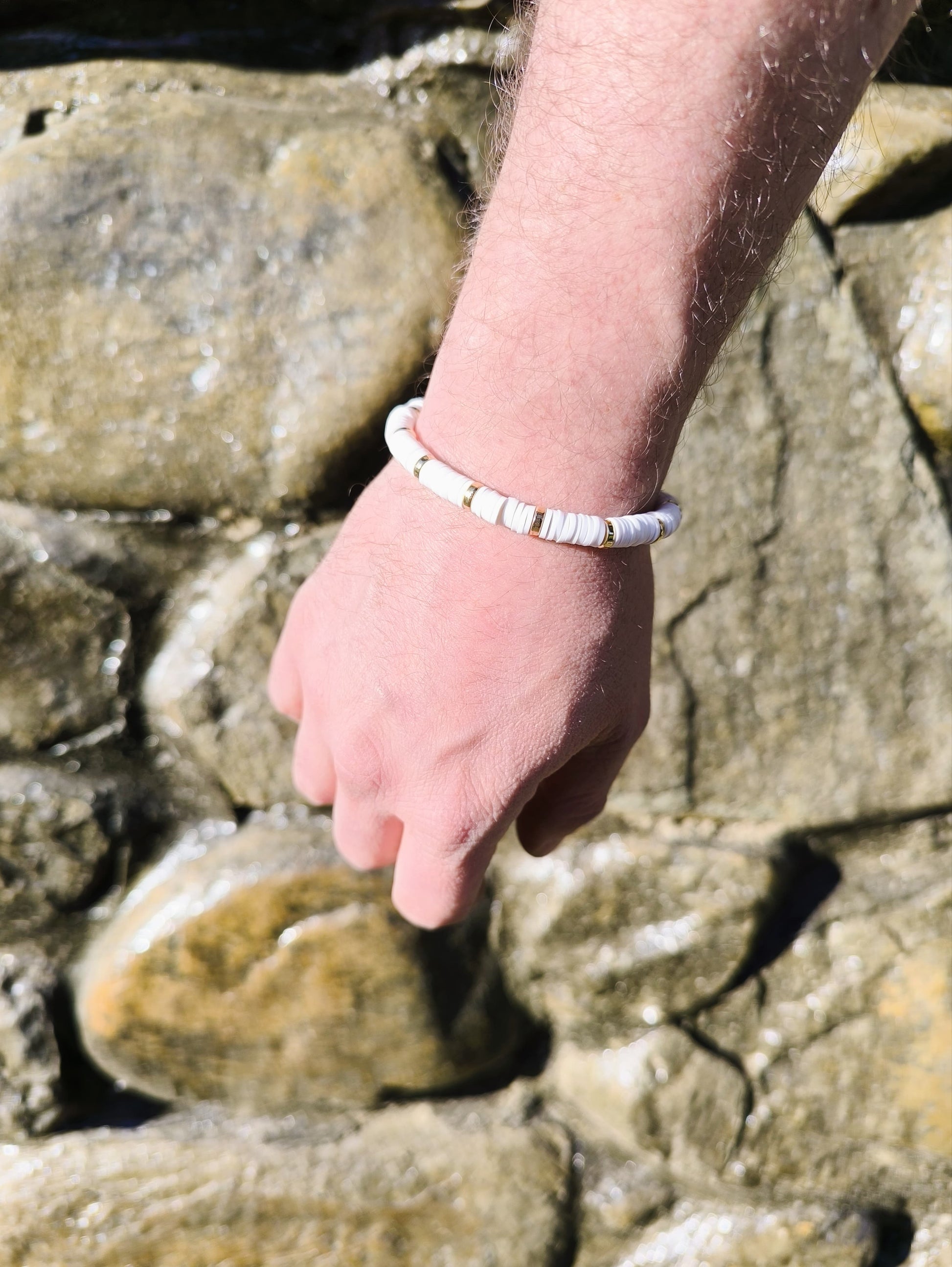 Bratara elastica barbati White Gold alb si auriu