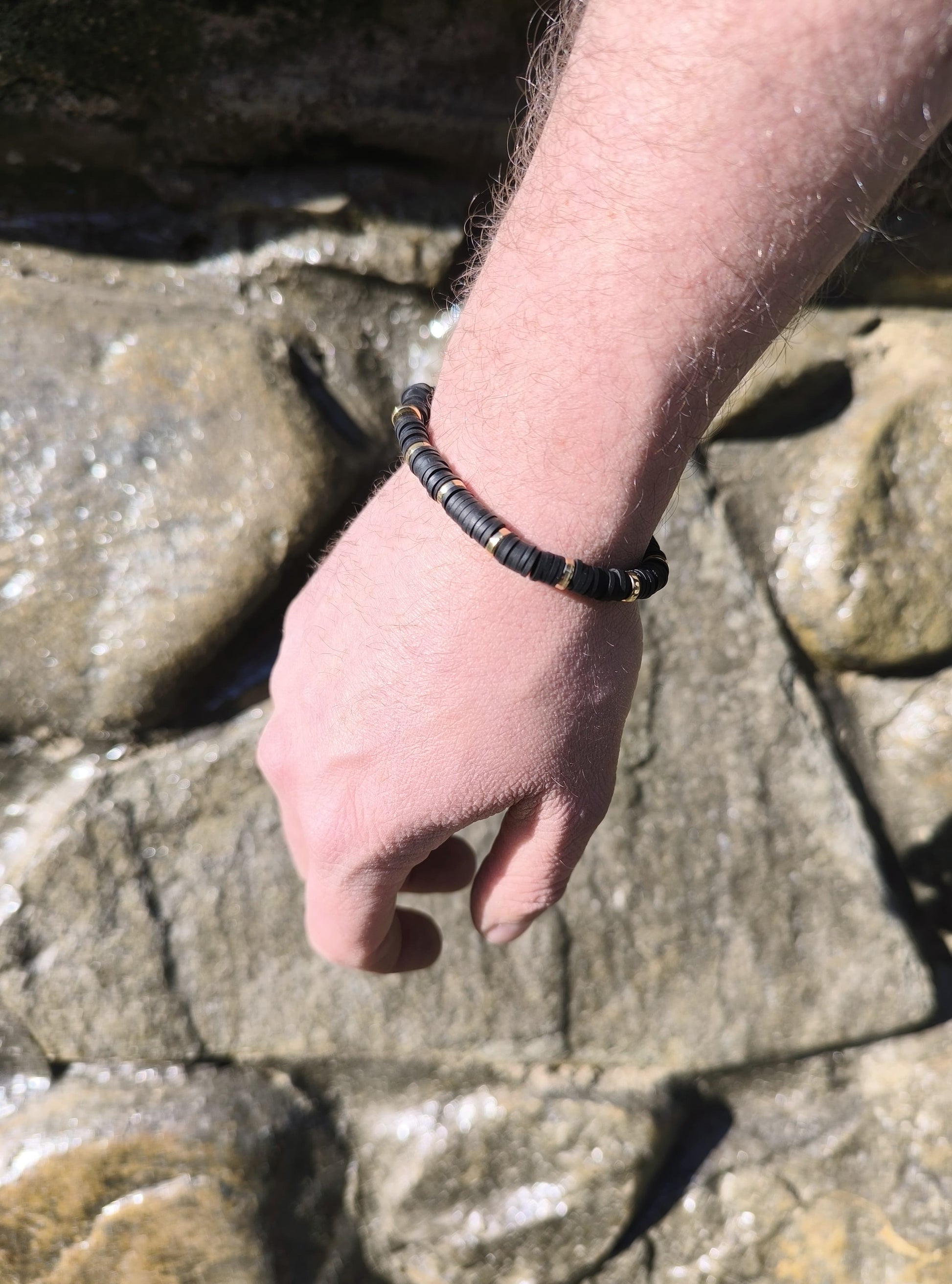 Bratara elastica barbati Black Gold negru si auriu