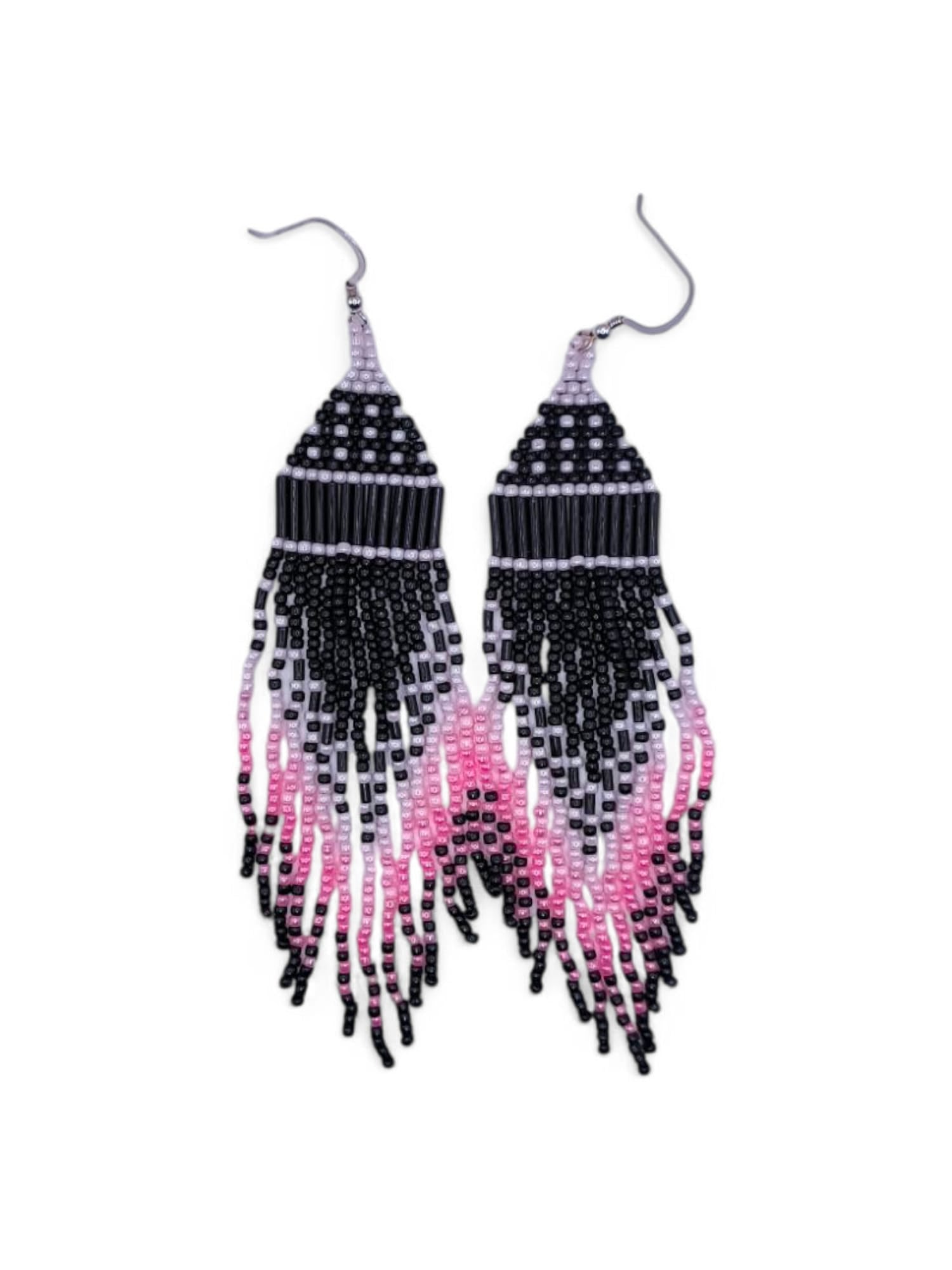 Cercei franjuri Bugle Hot Pink negru si roz