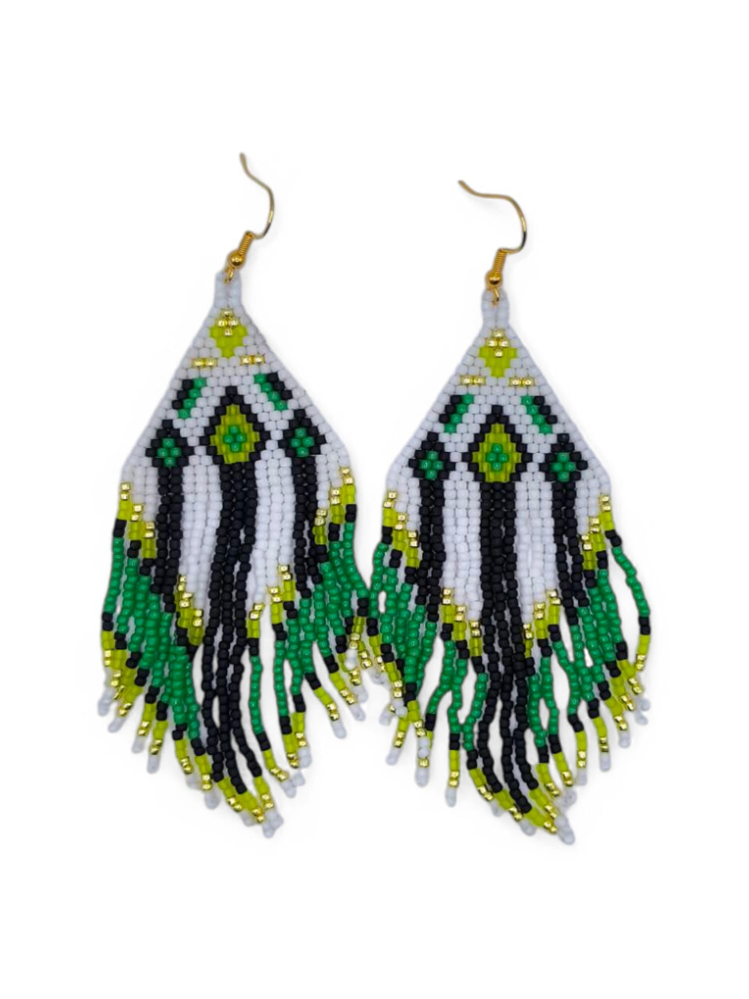Cercei franjuri Shamrock Gold alb cu verde si negru