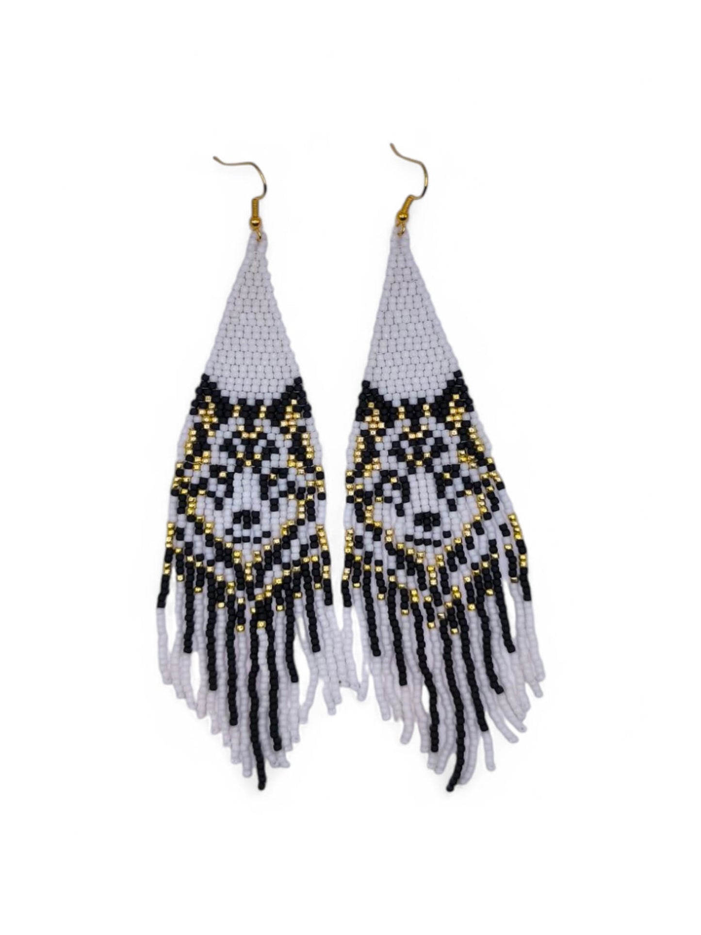 Cercei franjuri Starlight Wolf alb cu model lup