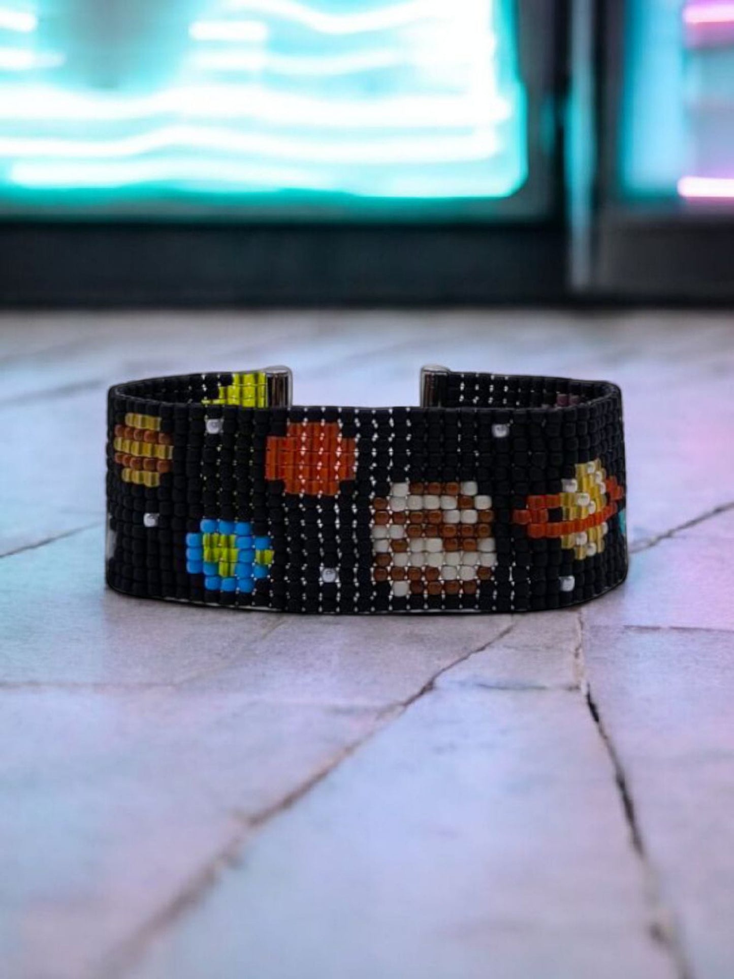 Bratara handmade tesuta The Milky Way negru si model galaxie