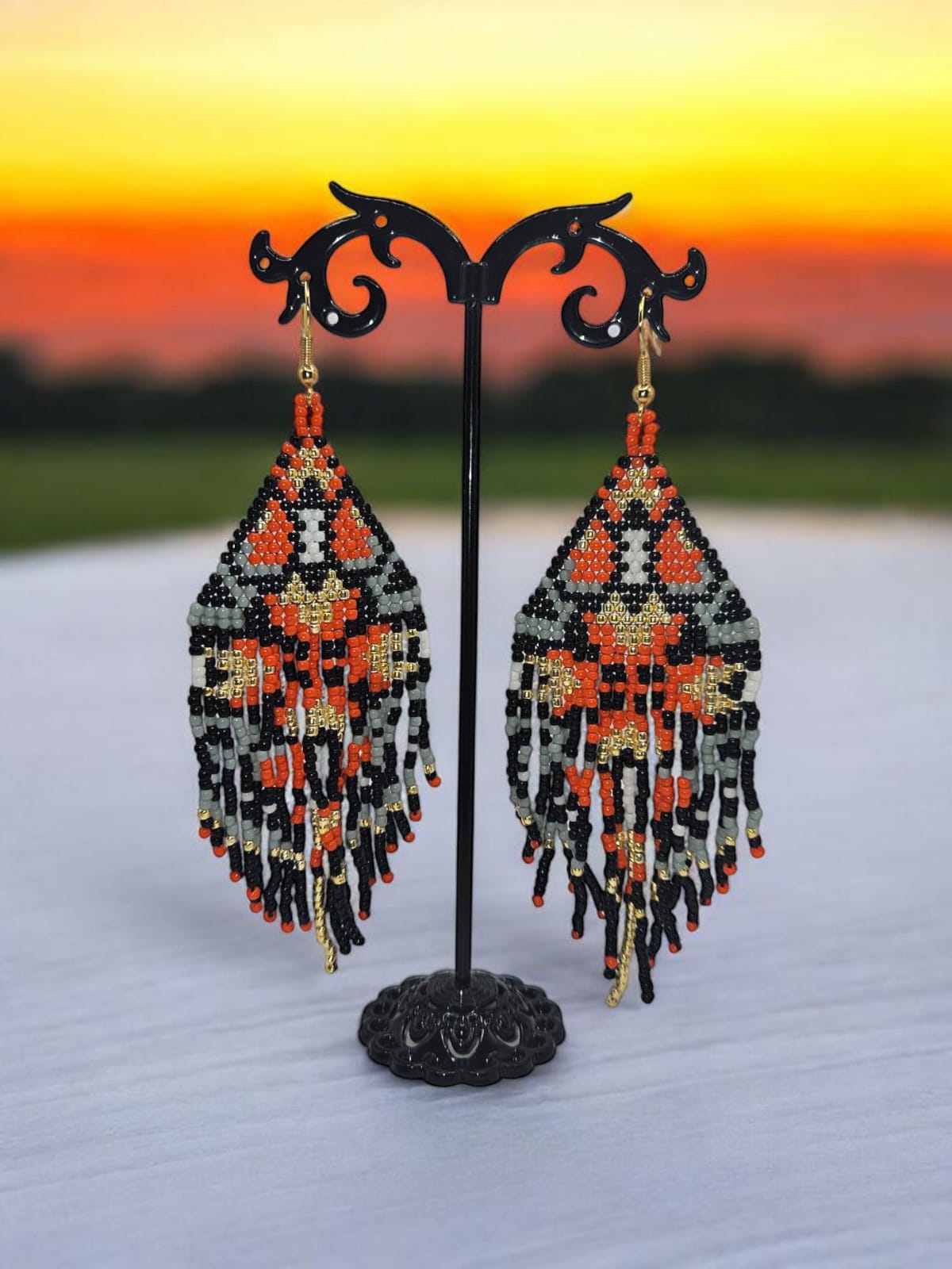 Cercei franjuri Sunset Starlight portocaliu cu negru