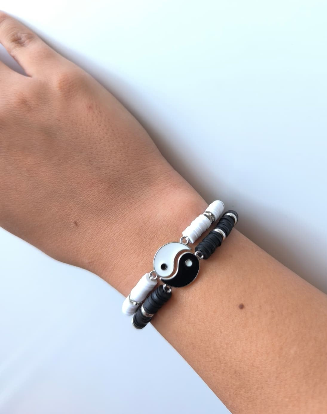 Set bratari reglabile Yin&Yang cupluri – alb si negru