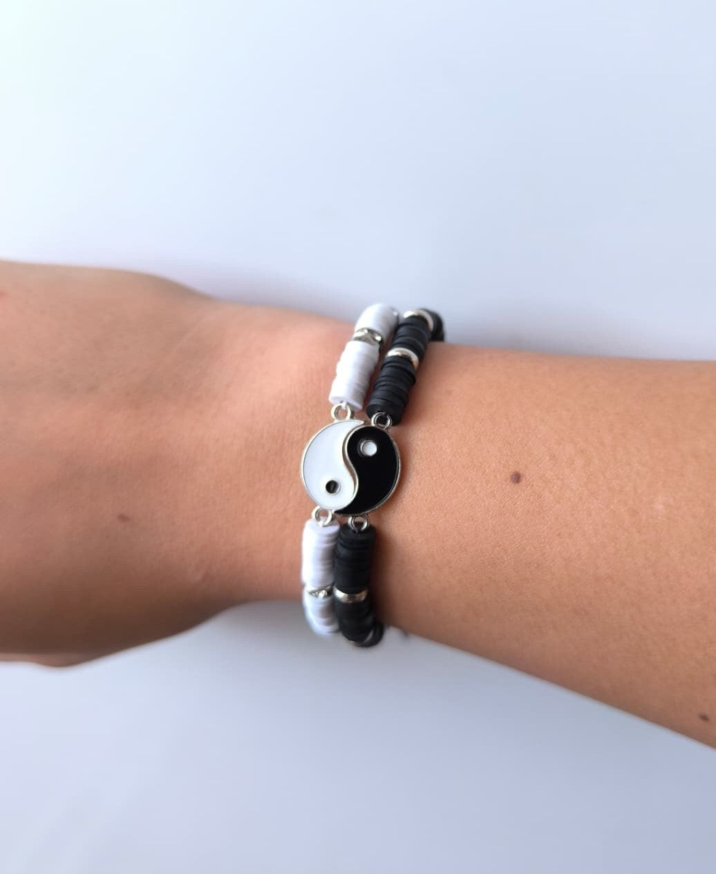 Set bratari reglabile Yin&Yang cupluri – alb si negru