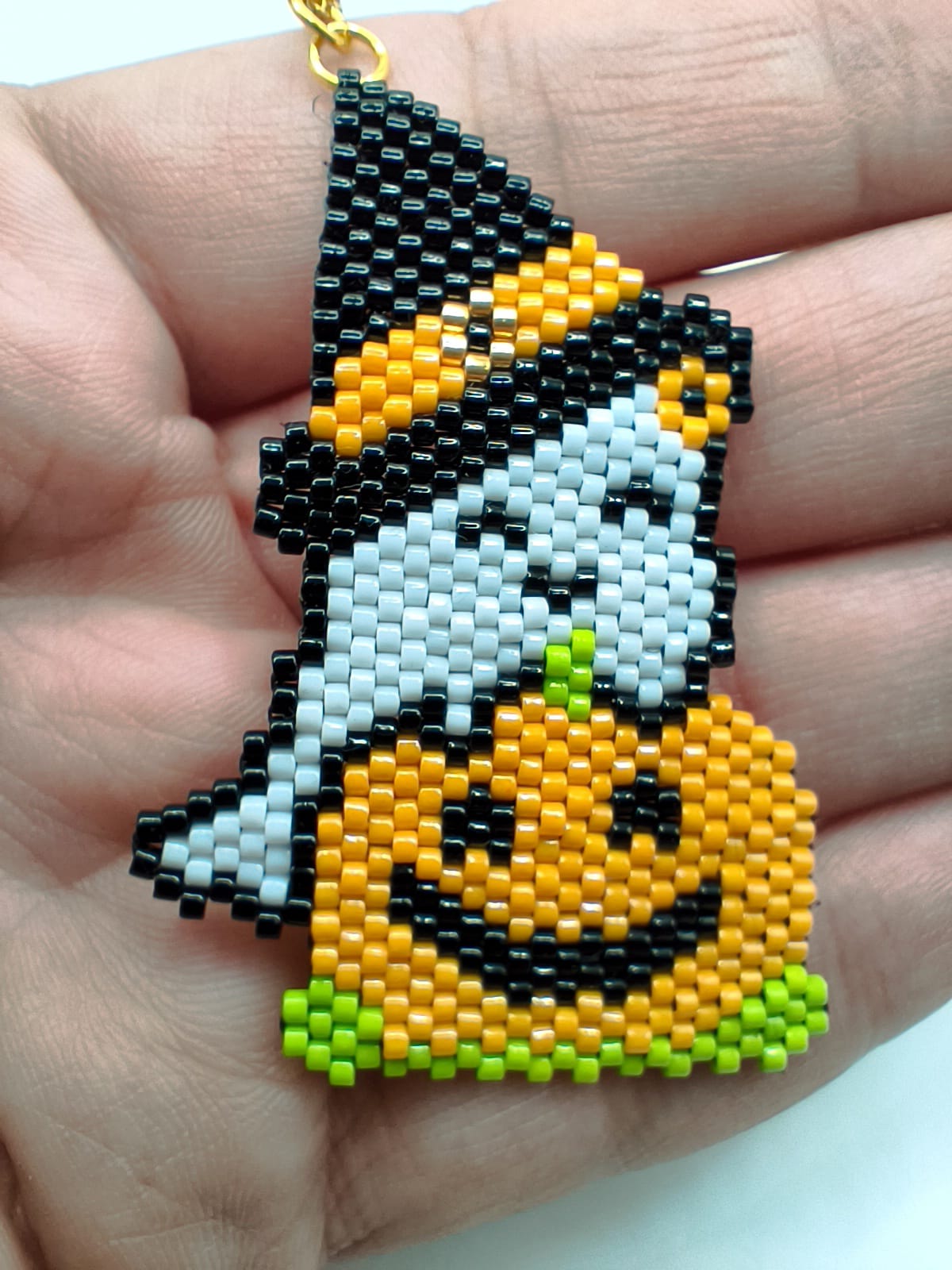 Colier cu pandantiv fantoma cu palarie si dovleac