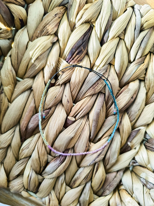 Bratara de picior reglabila cu Miyuki mov, turcoaz si galben – snur negru