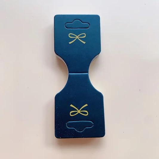 Eticheta carton negru expunere bratara cu fundita 9x3.5cm