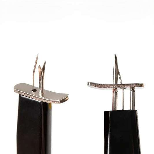 Instrument pentru realizat noduri intre margele 14.5x4.5cm