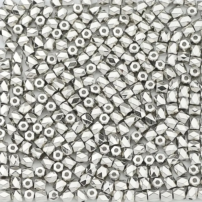 Margele acrilice hexagonale 4mm argintiu