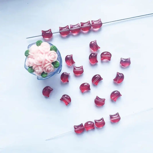 Margele sticla cap de pisica 8x10mm rosu