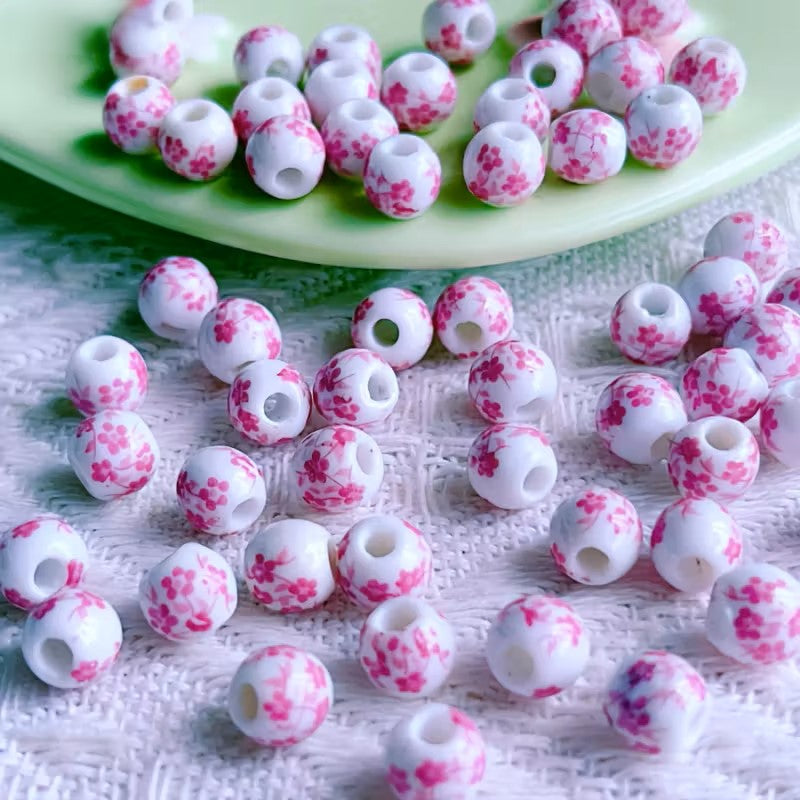 Margele din portelan 8mm alb cu model flori roz