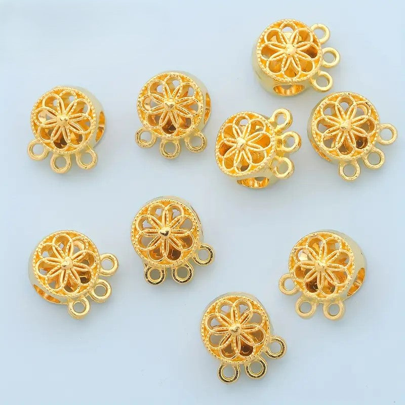 Margele metalice cu floare si 3 prelungiri 12.5x10mm auriu