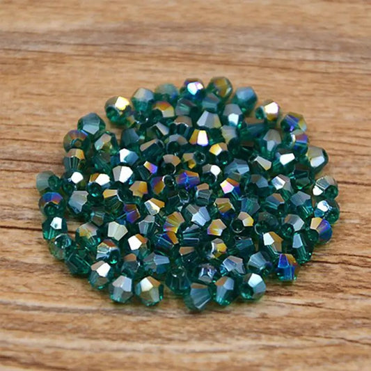 Margele sticla biconice 4mm verde efect AB