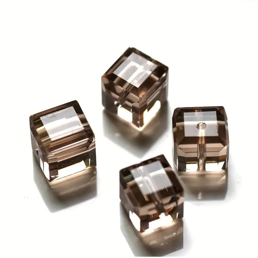 Margele sticla cub 6mm bej