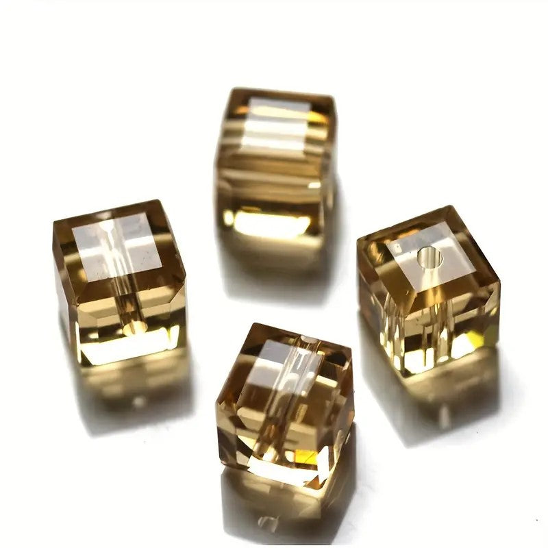 Margele sticla cub 6mm bej sampanie