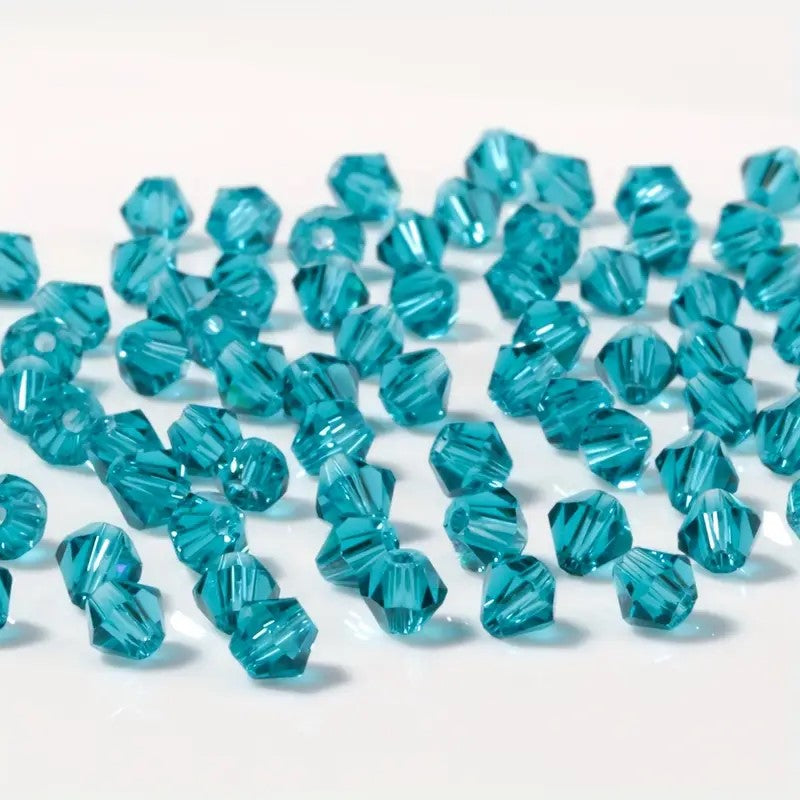 Margele sticla biconice 6mm albastru deschis