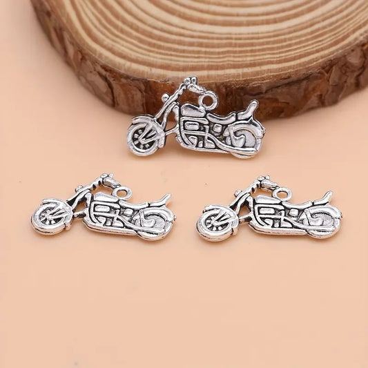 Pandantiv motocicleta 25x14mm argintiu