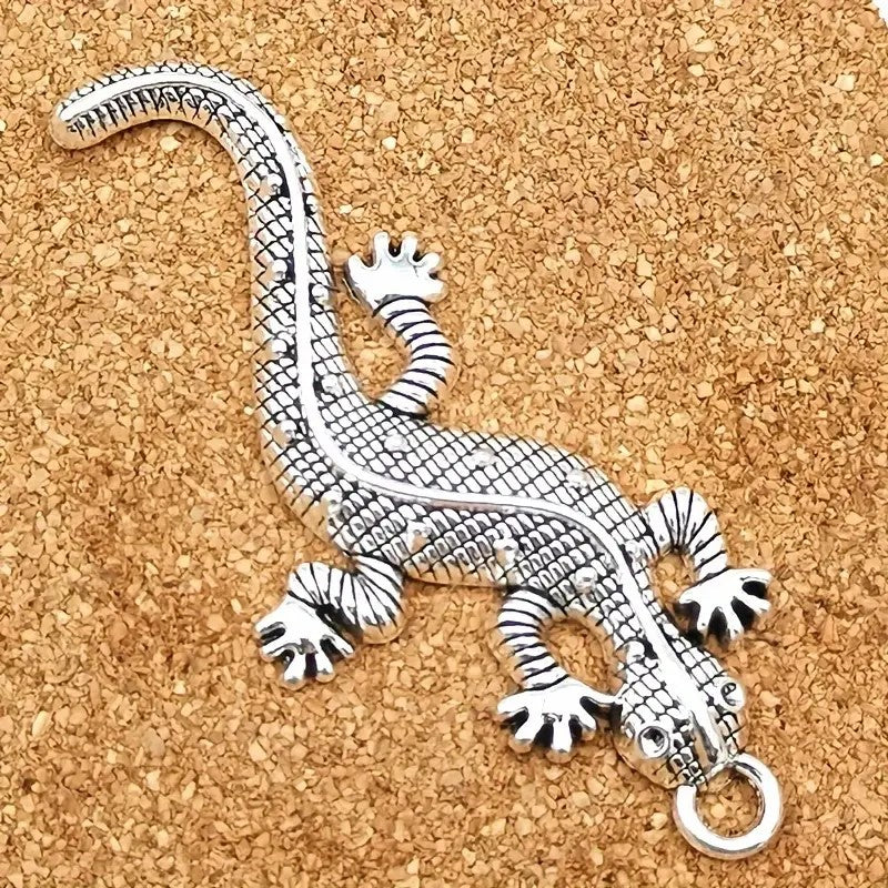 Pandantiv soparla 30x17mm argintiu