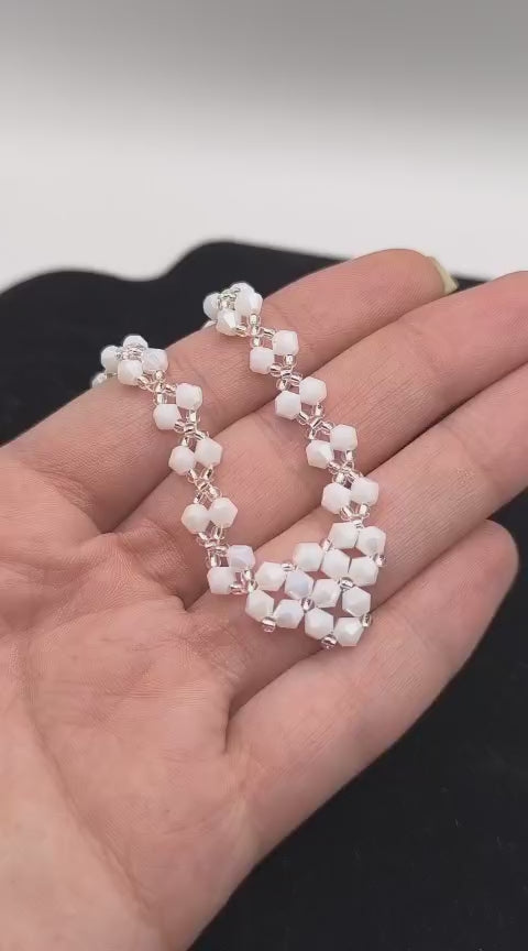 Set bijuterii Gheata Sclipitoare – colier si bratara alb si argintiu