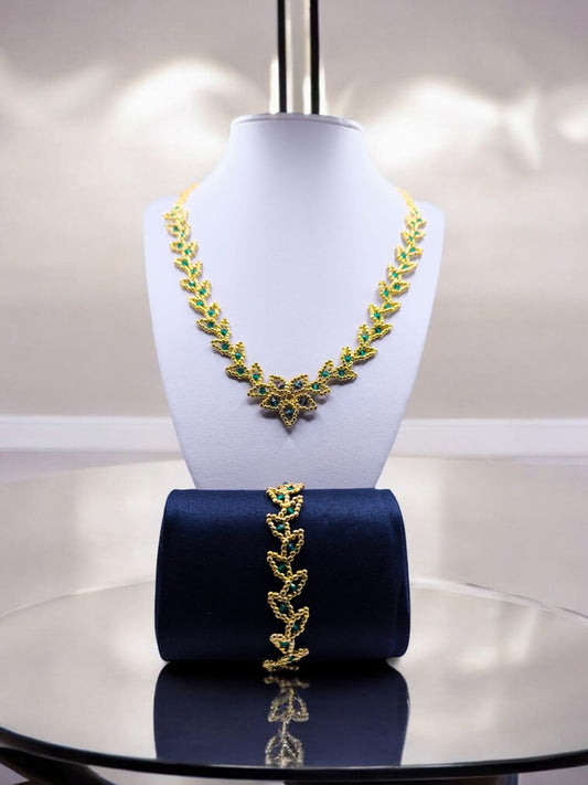 Set bijuterii handmade Emerald colier si bratara auriu si verde