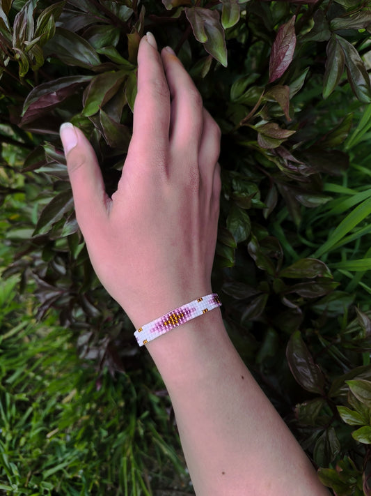 Bratara tesuta handamade Topaz Grape mov, topaz si alb