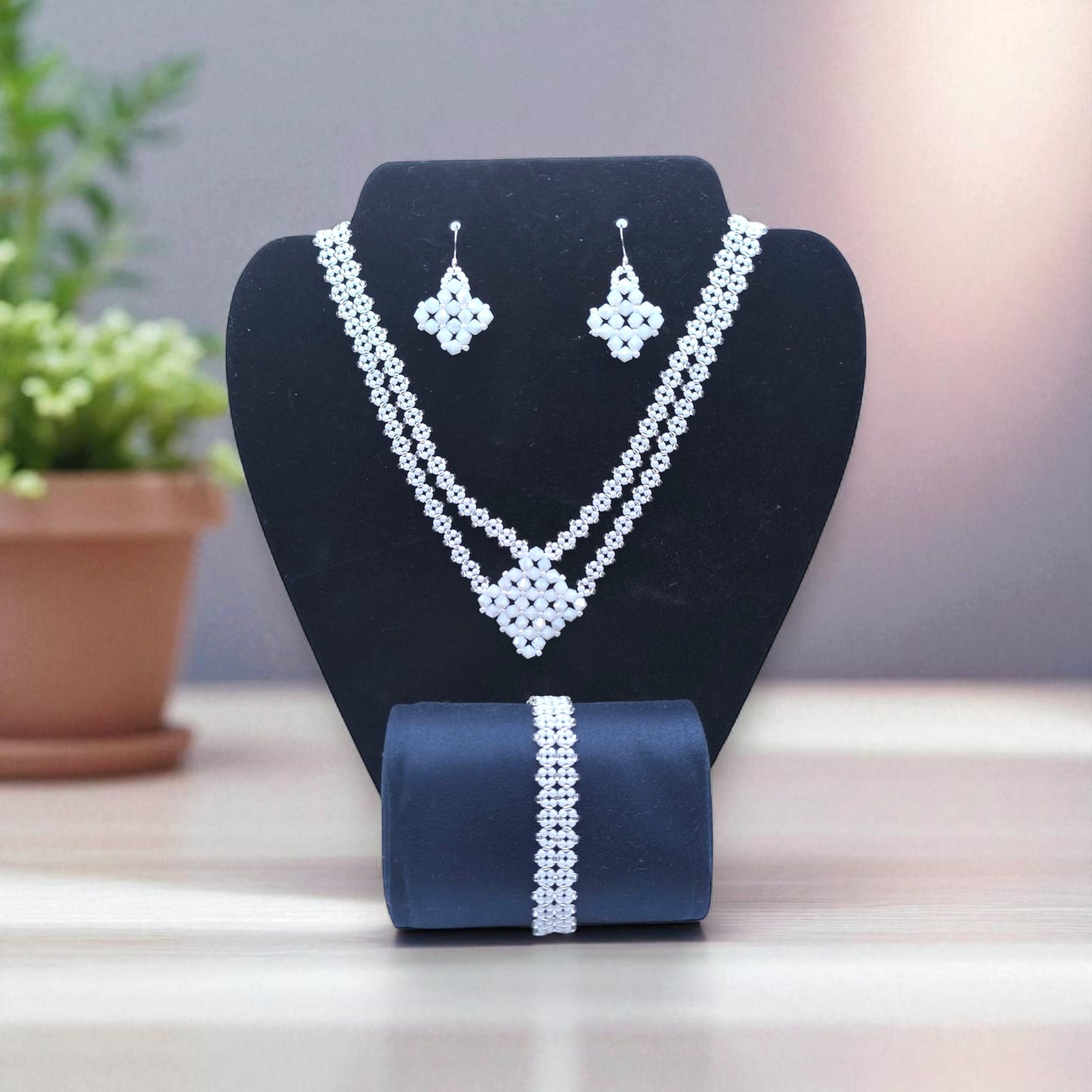 Set bijuterii Clar de Luna – colier, bratara si cercei