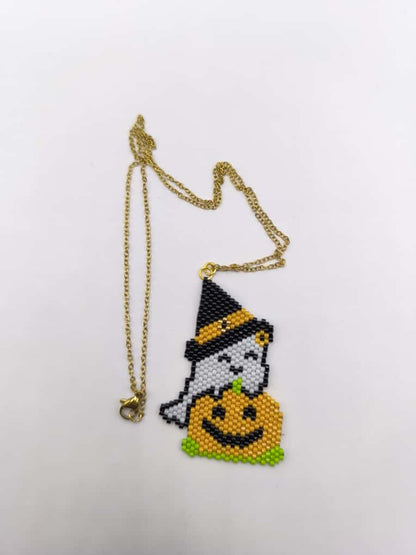 Colier cu pandantiv fantoma cu palarie si dovleac