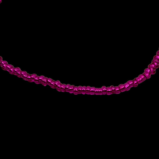 Bratara de picior reglabila cu margele de nisip fucsia - snur negru