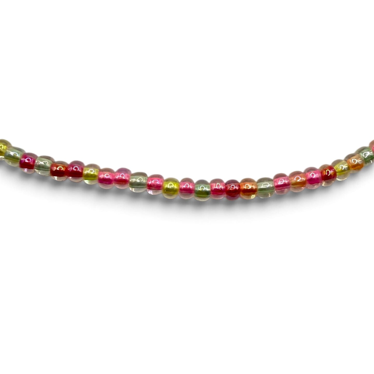 Bratara de picior reglabila cu margele de nisip multicolor - snur alb