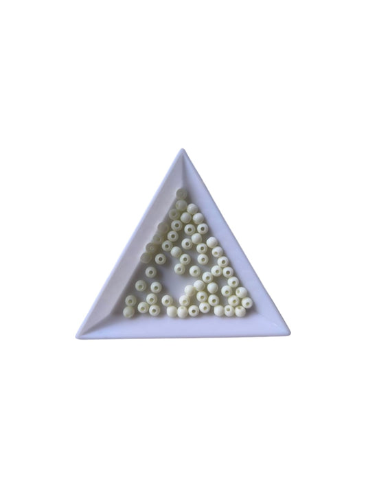Margele acrilice 4mm alb