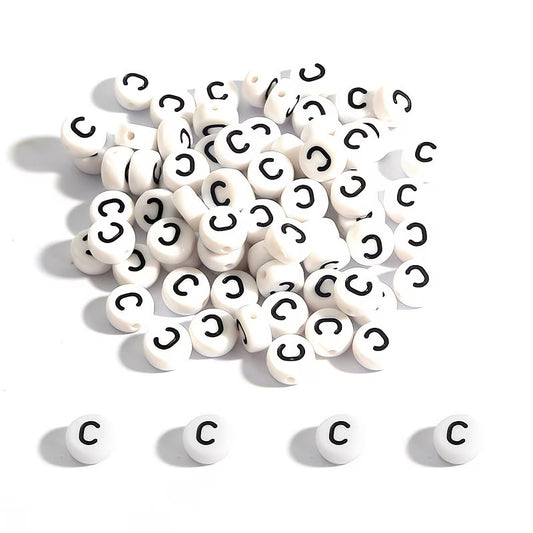 Margele acrilice alb si negru litera C 7mm