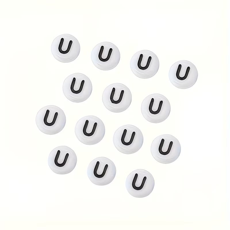 Margele acrilice alb si negru litera U 7mm