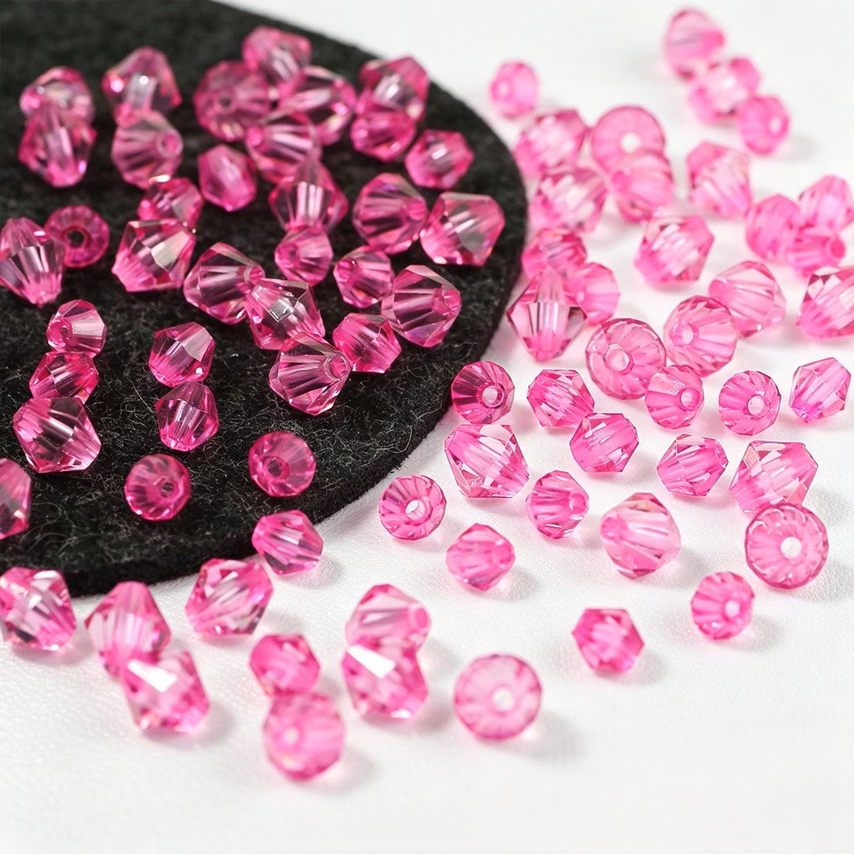 Margele acrilice biconice 4mm fucsia