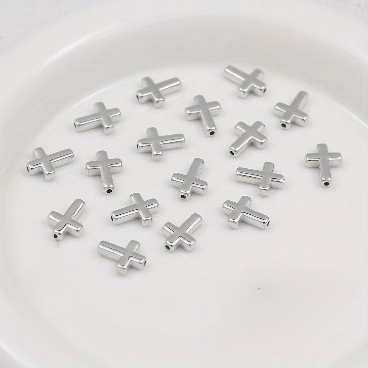 Margele acrilice cruce 13x9mm argintiu