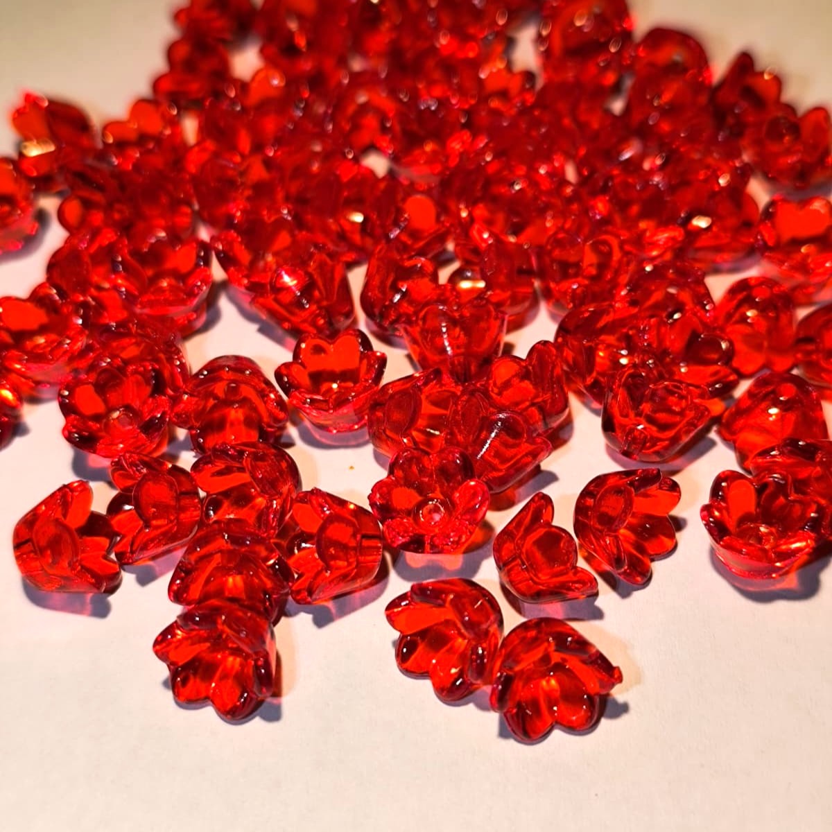 Margele acrilice floare 10x7mm rosu