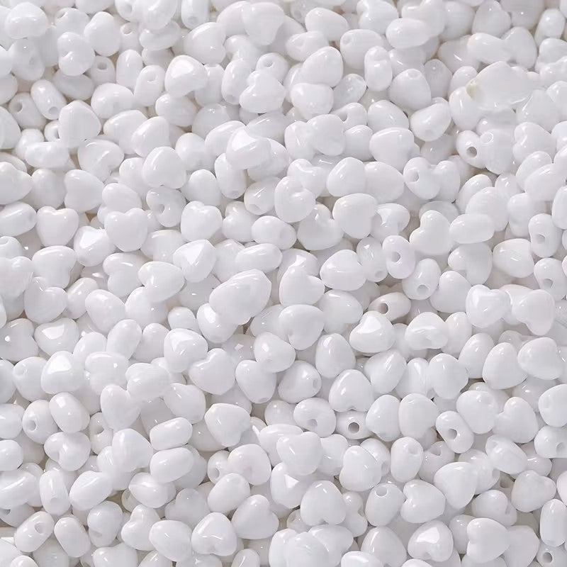 Margele acrilice inima 5mm alb