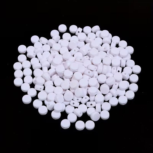 Margele acrilice rotunde plate 7mm alb