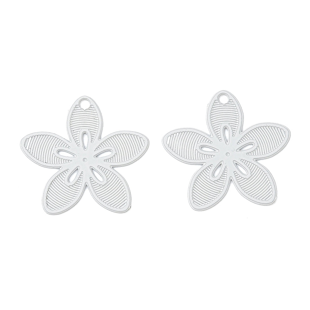 Pandantiv floare otel inoxidabil 13x14mm argintiu