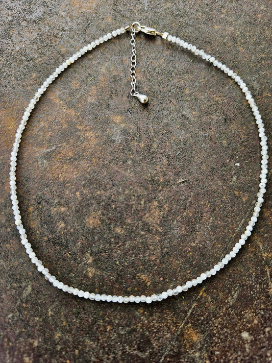 Choker Piatra Lunii colier handmade